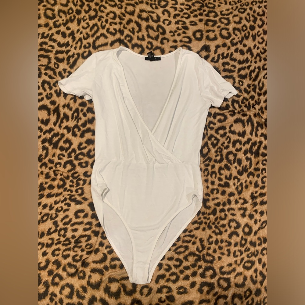 ▪️5 For $25!▪️  Forever 21 Bodysuit